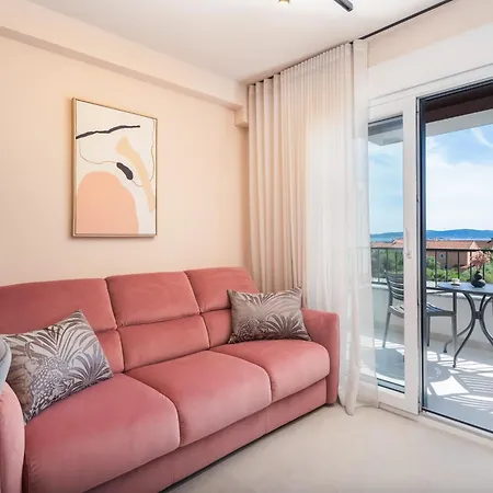 Molat One Bedroom Lägenhet *